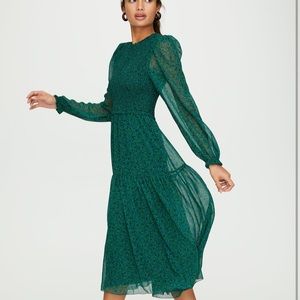 Aritzia Rosalyn dress